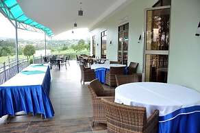 Igongo Country Hotel & Cultural Centre