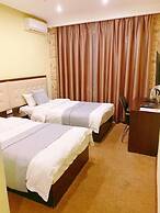 Corona Hotel
