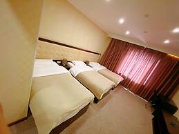 Corona Hotel