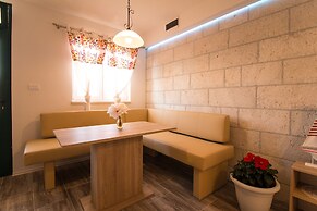 Apartments Rakuljic