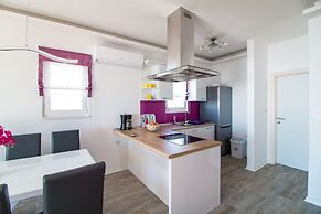 Apartments Rakuljic