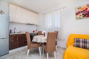 Apartments Rakuljic