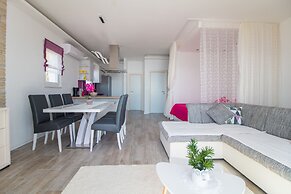 Apartments Rakuljic