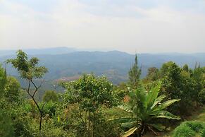 Nyungwe Top View Hotel