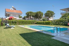 EV Apartments