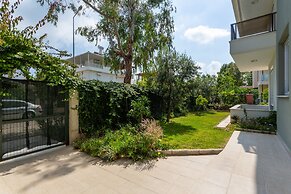 EV Apartments