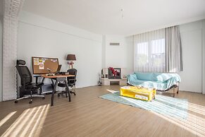 EV Apartments