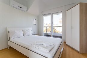 EV Apartments