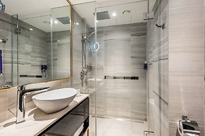 Leonardo Hotel London Aldgate - formerly Hotel Saint