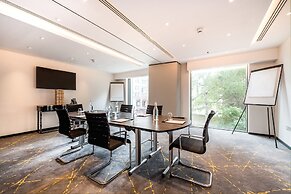Leonardo Hotel London Aldgate - formerly Hotel Saint