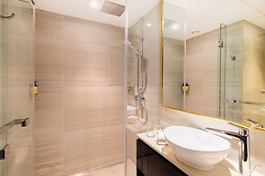 Leonardo Hotel London Aldgate - formerly Hotel Saint
