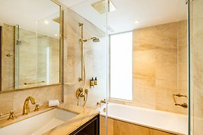 Leonardo Hotel London Aldgate - formerly Hotel Saint