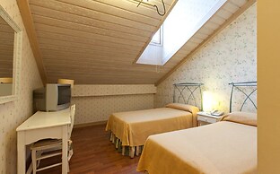 Hotel Azofra
