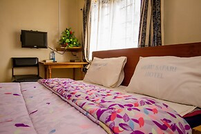 Meru Safari Hotel