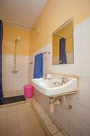 Meru Safari Hotel