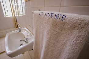 Meru Safari Hotel