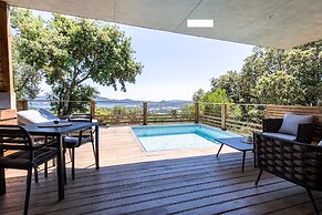 Swim Lodge Hotel Porto Vecchio