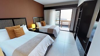 Aldea Thai by Playa Moments