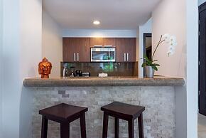 Aldea Thai by Playa Moments