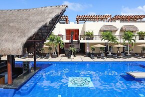 Aldea Thai by Playa Moments