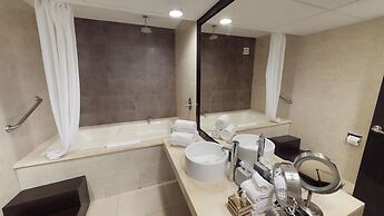 Aldea Thai by Playa Moments