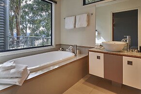 Tamar River Apartments