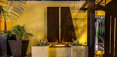The Vibe Bed & Breakfast - Adults Only