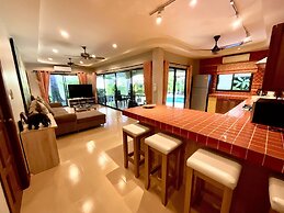 Coconut Paradise Holiday Villas