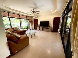 Coconut Paradise Holiday Villas