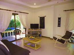 Coconut Paradise Holiday Villas