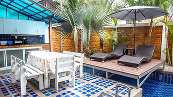 4poolvillas