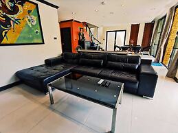 4poolvillas
