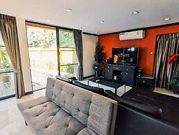 4poolvillas