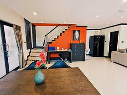 4poolvillas