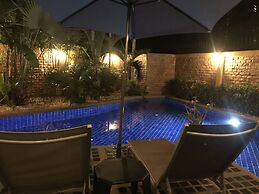4poolvillas