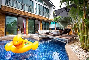 4poolvillas