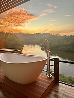 Kwainoy Riverpark & Resort