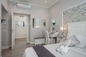 Charme & Chic Prestige