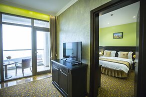 Colosseum Marina Hotel