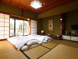 Ryokan Karasawa