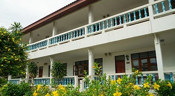 Weekender Bungalow