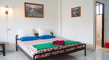 Weekender Bungalow