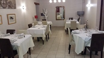 Hôtel la Poularde