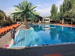 Cross Resort Yerevan