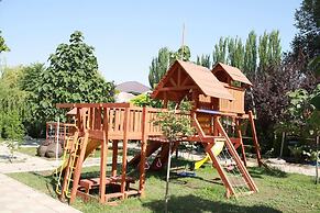 Cross Apartments and Tours