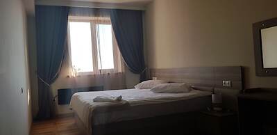 Cross Apartments and Tours
