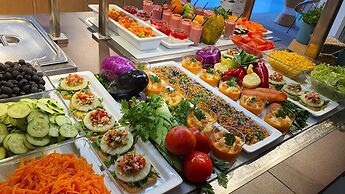 Route Active Hotel