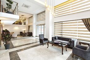 Perla Arya Hotel