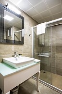 Perla Arya Hotel
