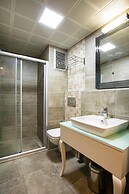 Perla Arya Hotel